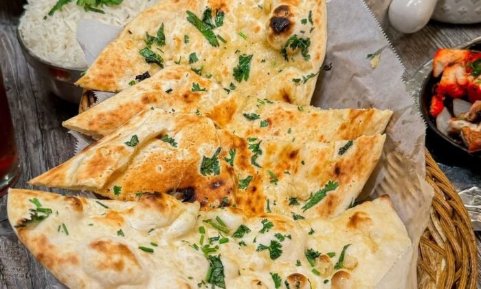 naan and chapati